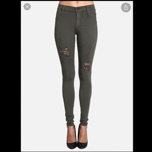 James Jean Twiggy Dancer - Army